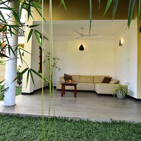 Park Lane 88 Apartments Negombo Exterior photo