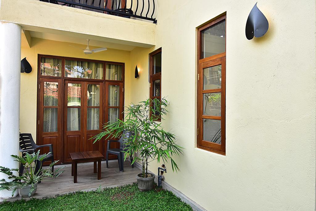 Park Lane 88 Apartments Negombo Exterior photo