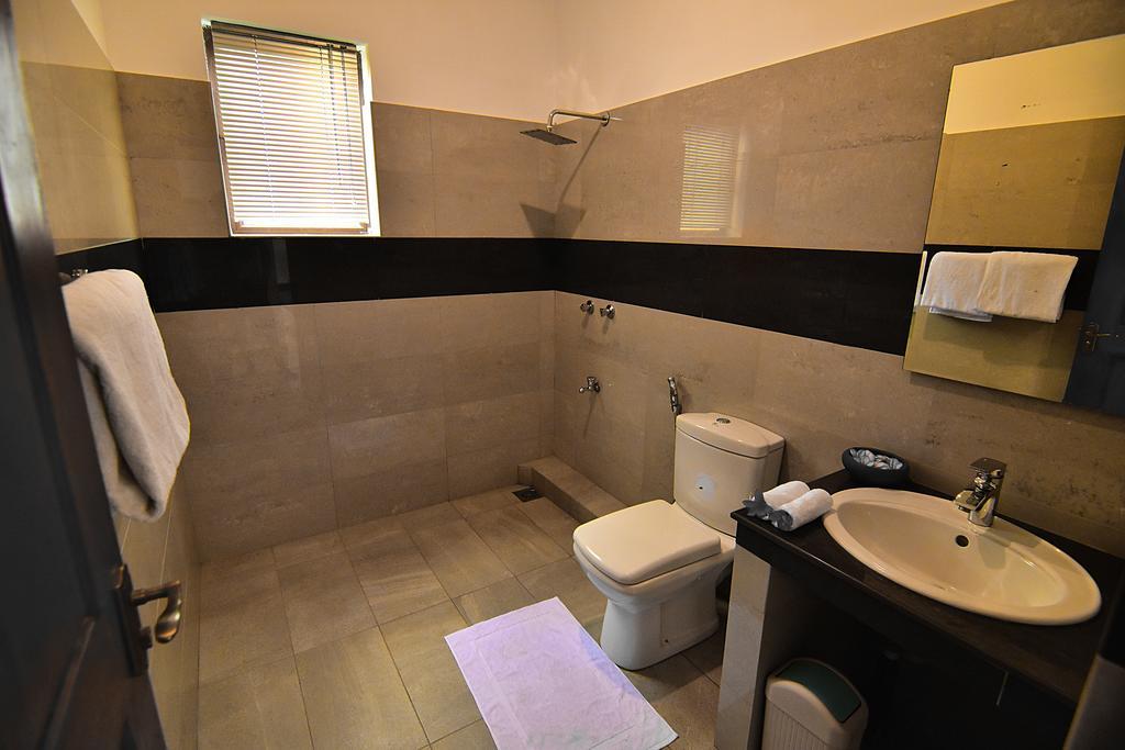 Park Lane 88 Apartments Negombo Exterior photo