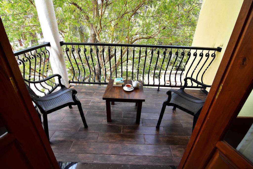 Park Lane 88 Apartments Negombo Exterior photo
